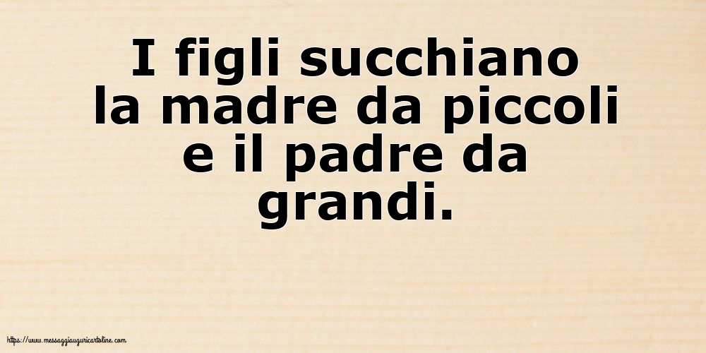 Famiglia I figli succhiano la madre da piccoli